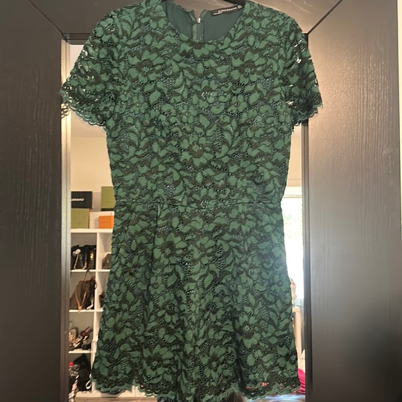 Embroidered romper - Picture 1 of 2